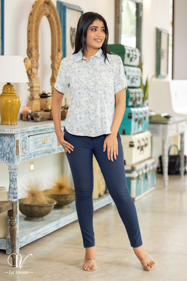 Floral Patterned Short Sleeved Blouse Top - Image 3