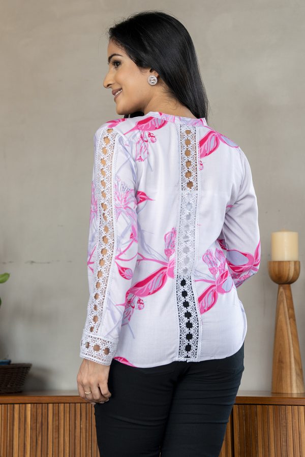 Sleeve and Back  Lace Detailed Blouse - Image 2