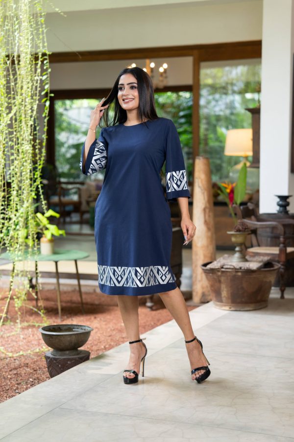 Metallic Printed Loose-fit Short dress - Image 2