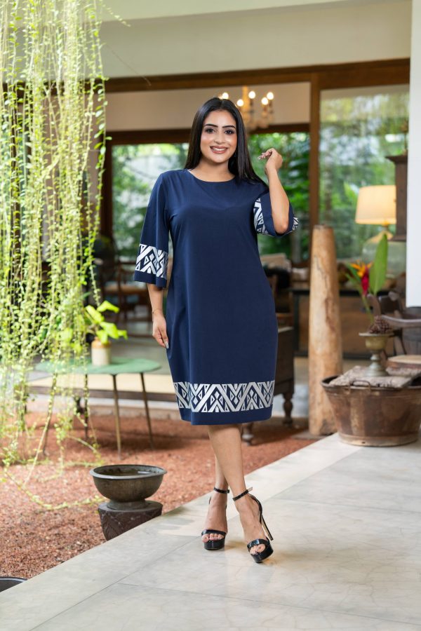 Metallic Printed Loose-fit Short dress