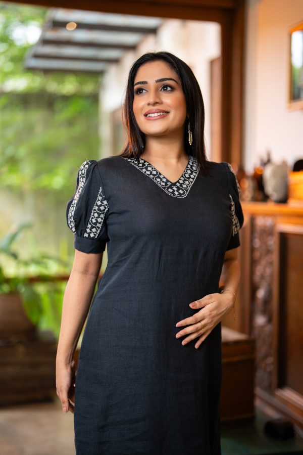 Sleeve & Neck Embroidered Short Dress - Image 2