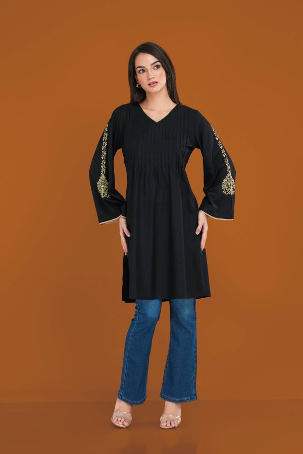Embroidery Wide Sleeve Kurta - Image 2