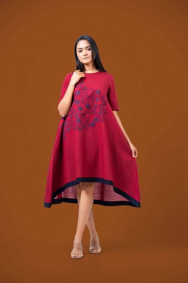 Hem Contrast Detailed Loose Fitted Embroidery Dress - Image 3